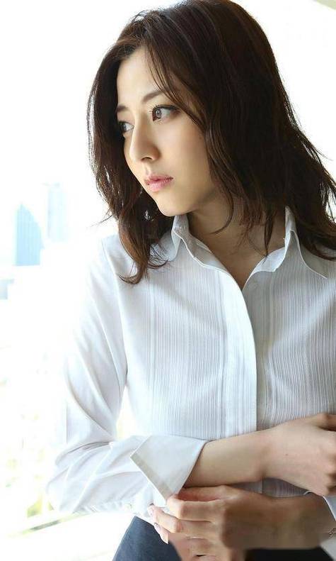 杉本有美经典视频盘点:高清作品解析与幕后花絮独家分享 杉本有美经典视频盘点:高清作品解析与幕后花絮独家分享