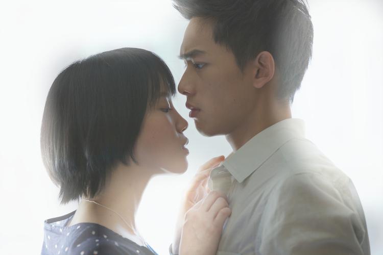 17岁完整版在线观看免费？青少年如何安全获取正版影视资源？