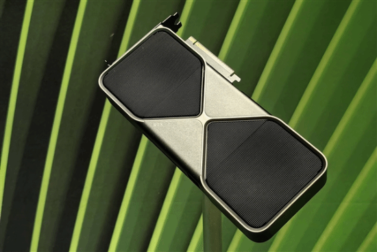 英伟达显卡为何持续领跑行业?2025年Q1市场数据揭示关键因素 英伟达显卡为何持续领跑行业?2025年Q1市场数据揭示关键因素