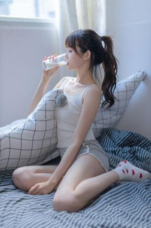 蜜芽miya国产永不失联2025最新版深度解析：为何成为行业稳定连接首选方案？