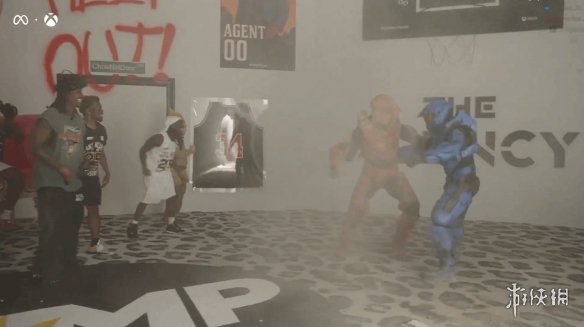 次元跨越？主播试玩《光环》引发轰动：斯巴达战士冲破屏障现身