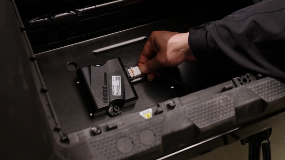 九号自平衡技术完成了2.0版本的迭代升级：通过系统性创新，积极探索未来两轮出行的新可能性