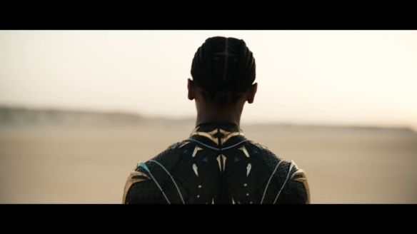 最新发布！《复仇者联盟5》第四个预告片正式亮相，神奇四侠首次登场亮相！