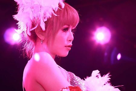 亚洲AV成人潮喷综合网