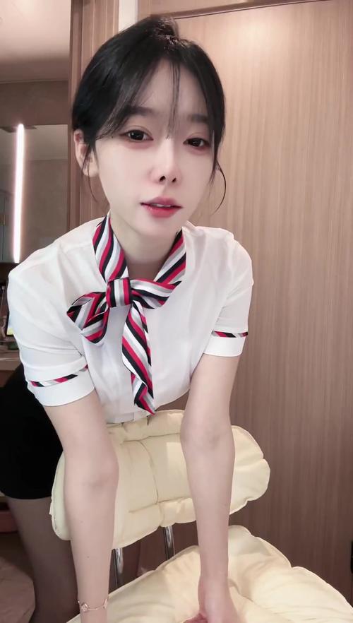 美女视频无弹幕一区二区三区不卡