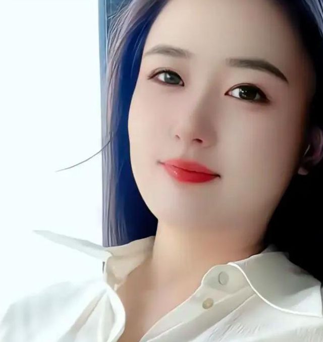 精品美女露脸视频