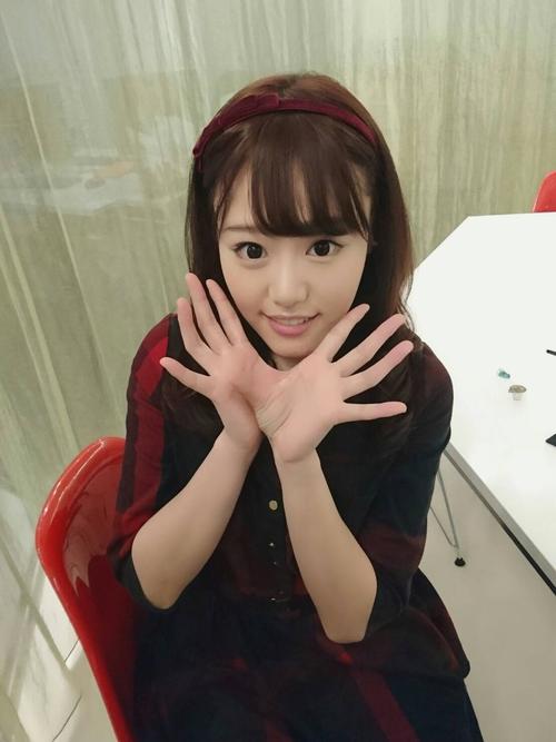 滨崎真绪深喉吐在线观看