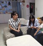 MD传媒MD0076老师家访在线观看