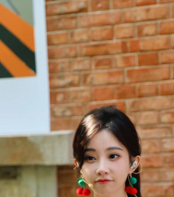 冯提莫资源高清视频