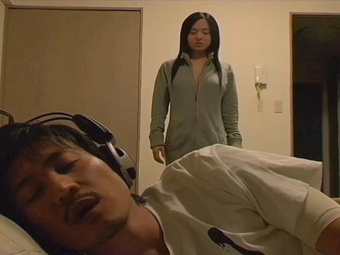 日本闷骚片免费观看