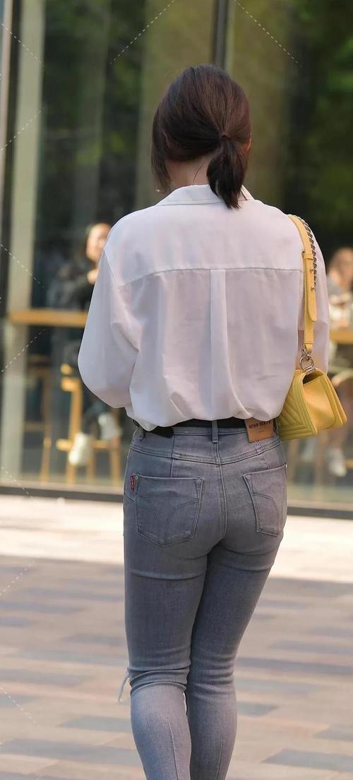 高颜值紧身牛仔裤国产精品在线