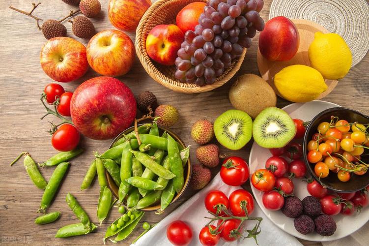 茄子香蕉榴莲草莓丝瓜向日葵小猪合集