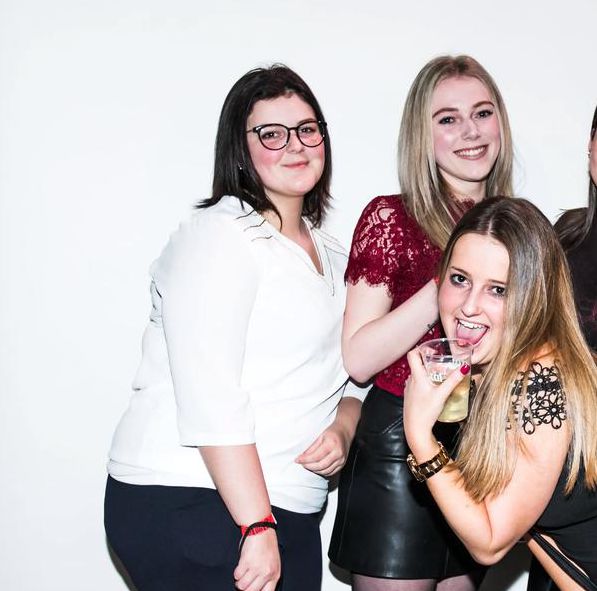 聚众派对HD欧美