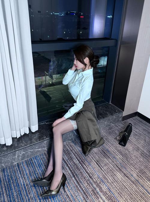 春水福利绿巨人黑科技app下载