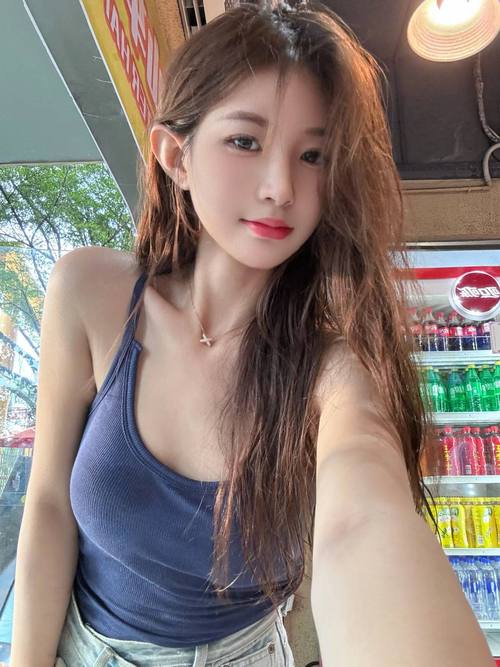 亚洲精品国产第一区第二区