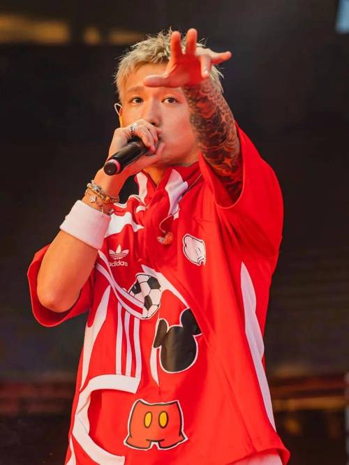 日本最强rapper免费视频