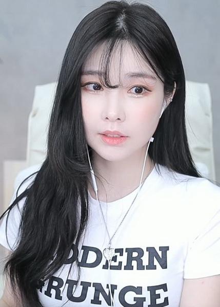 丝瓜草莓芭蕉向日葵榴莲免费版